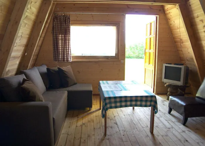 Деревянный коттедж Sunrise Camp *