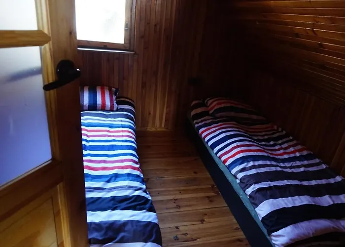 Деревянный коттедж Sunrise Camp *