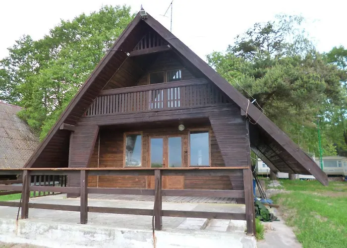 Деревянный коттедж Sunrise Camp Лазы